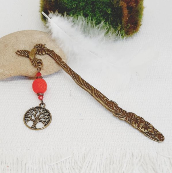 sidemark&oslash;r livstreet anheng bronsefarge som skal tilpasses med r&oslash;d h&aring;ndlaget perle 