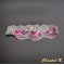 Orkidéarmbånd som kan tilpasses et hvitt hårbånd av guipureblonder og dets rosa silke orkidébryllupsblomst