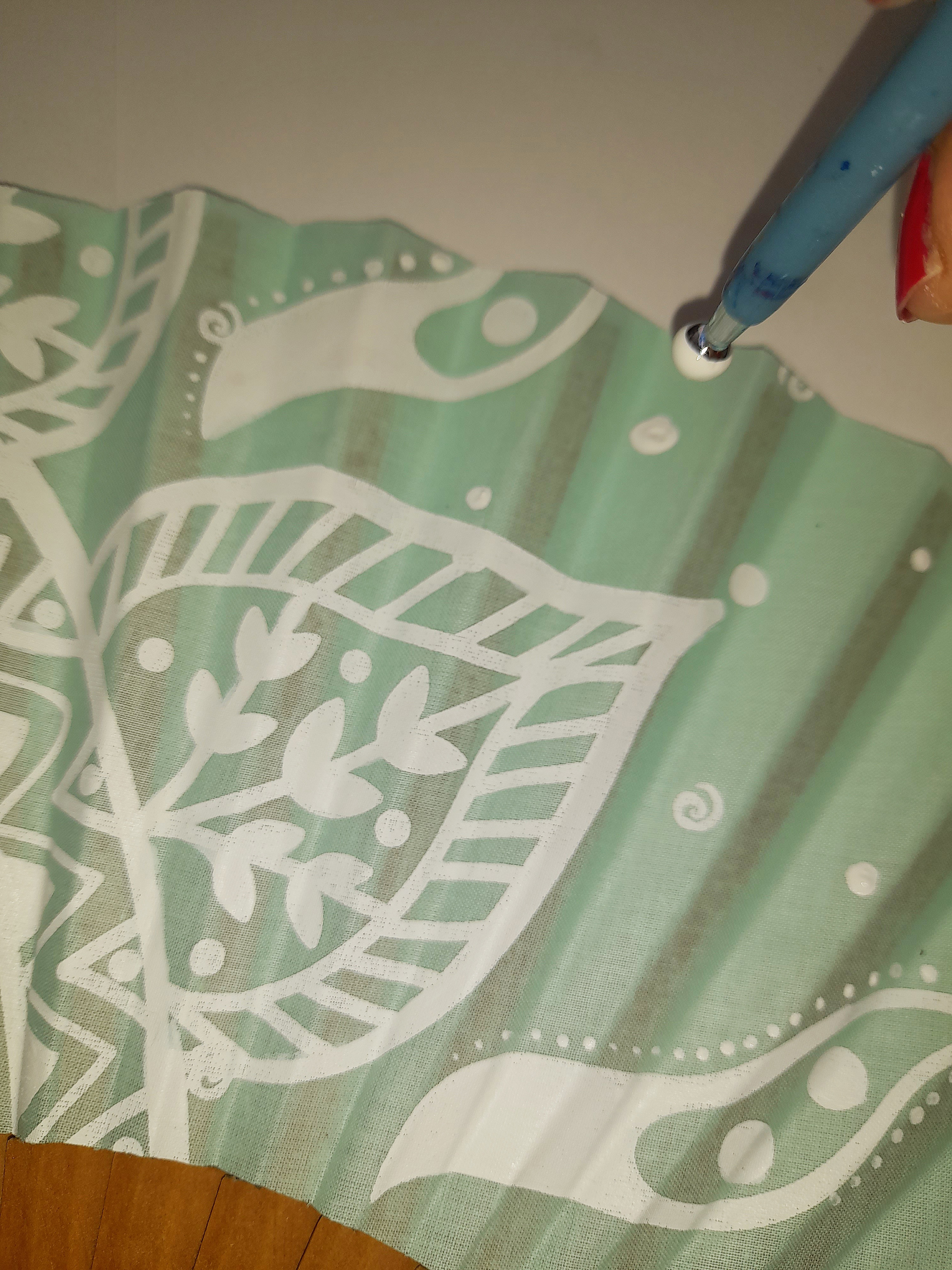 Eventail en coton peint &aacute; la main " Moorea"