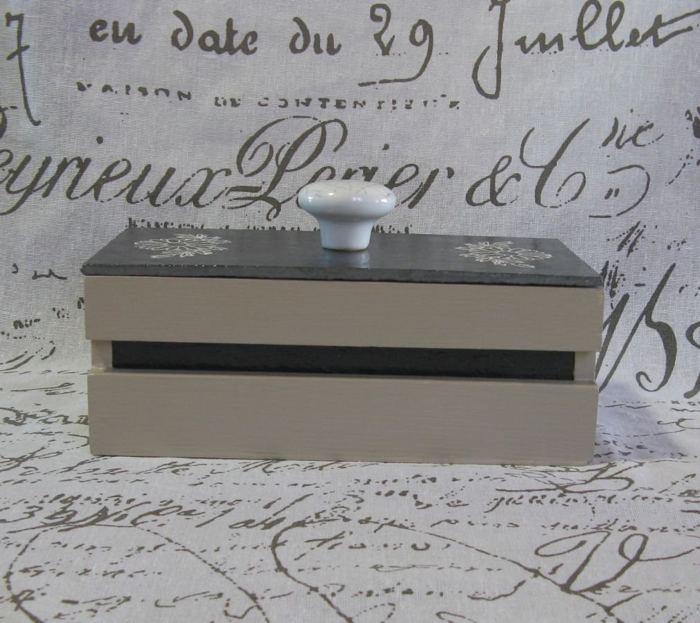 Boite de Rangement Vintage Moderne en Ardoise et Bois, Beige et Blanche, Création Unique