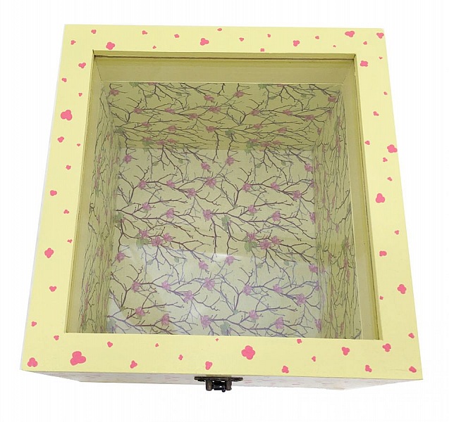 Trekasse med glasslokk. Modell : gul sakura