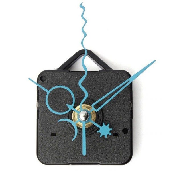 Rund treveggklokke modell "horoskop 