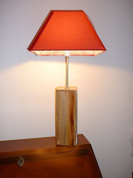 Bordlampe 76 Cm, Noble Wood : Plomme, Kirseb&aelig;r, Sequoia, B&oslash;k