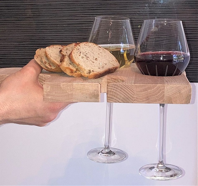 Skj&aelig;rebrett i naturlig b&oslash;k Fsc-modell puslespillbit 3 glassspor