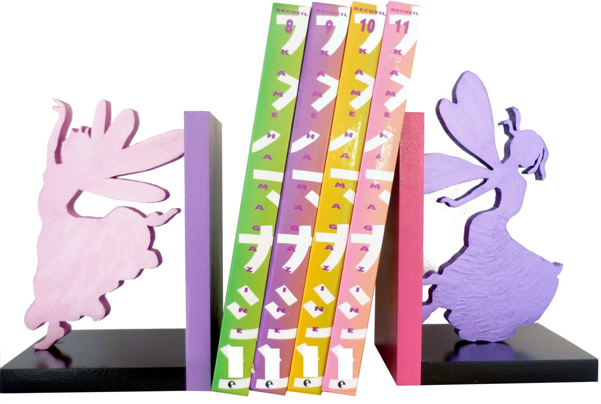 Moderne bokstøtte i tre "Happy Fairies