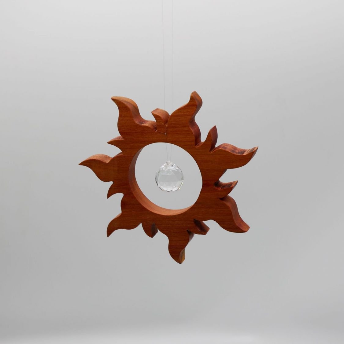 Noble Wooden Suncatcher å henge med krystall kule