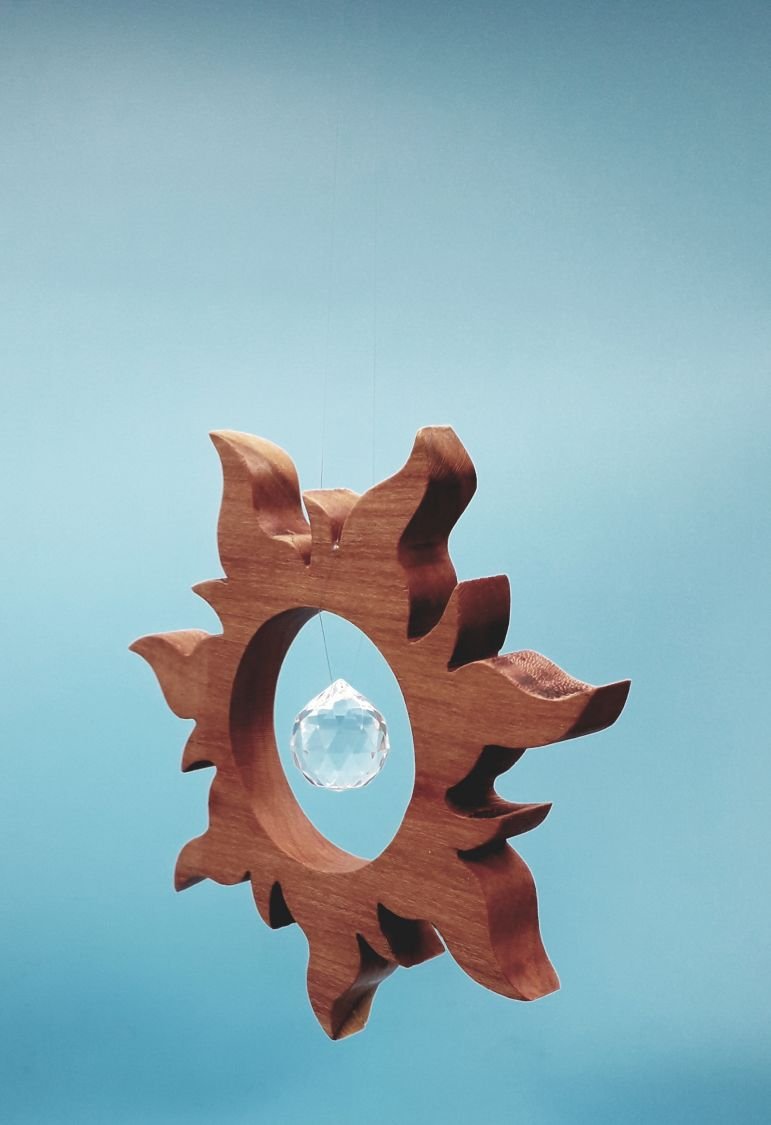 Noble Wooden Suncatcher å henge med krystall kule