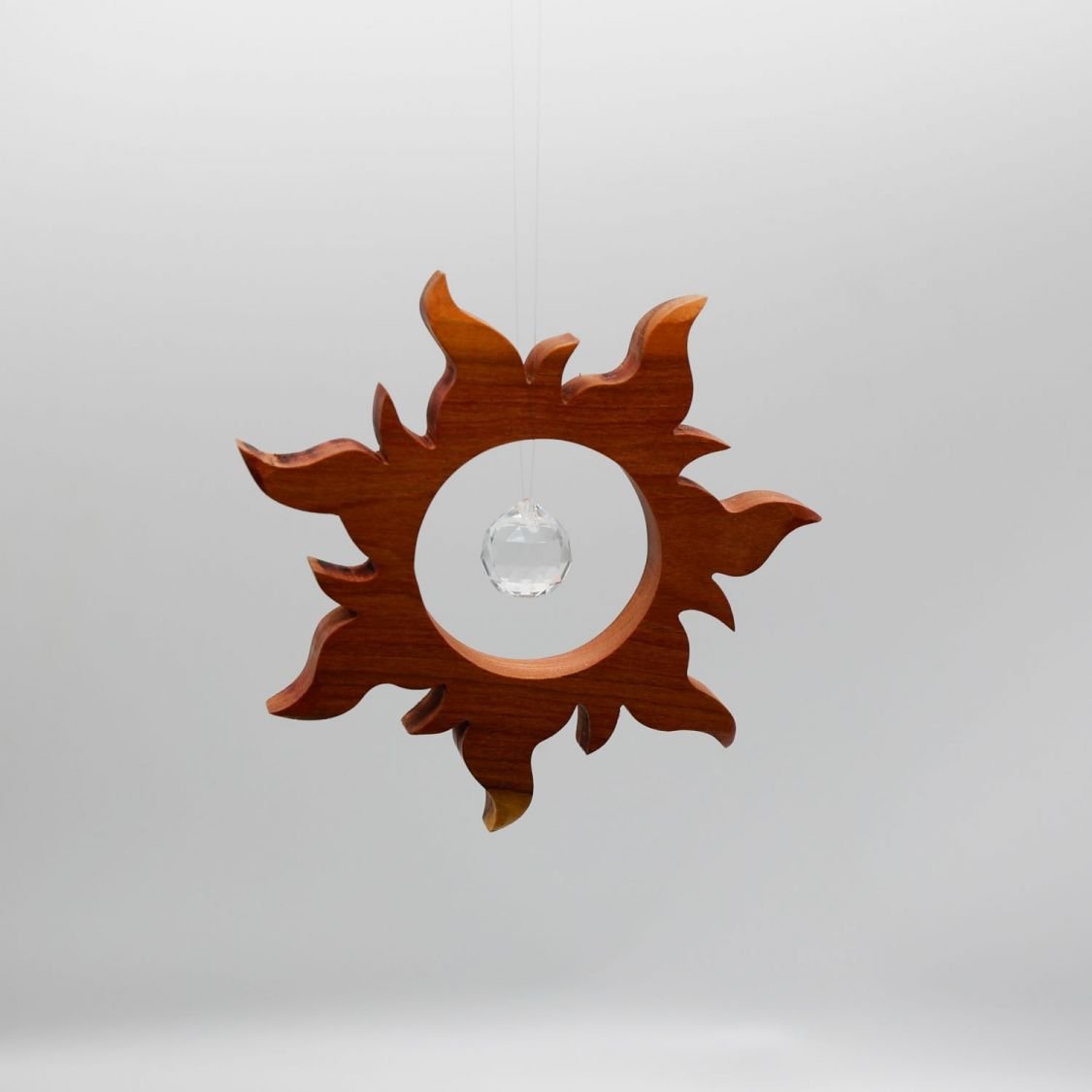 Noble Wooden Suncatcher å henge med krystall kule