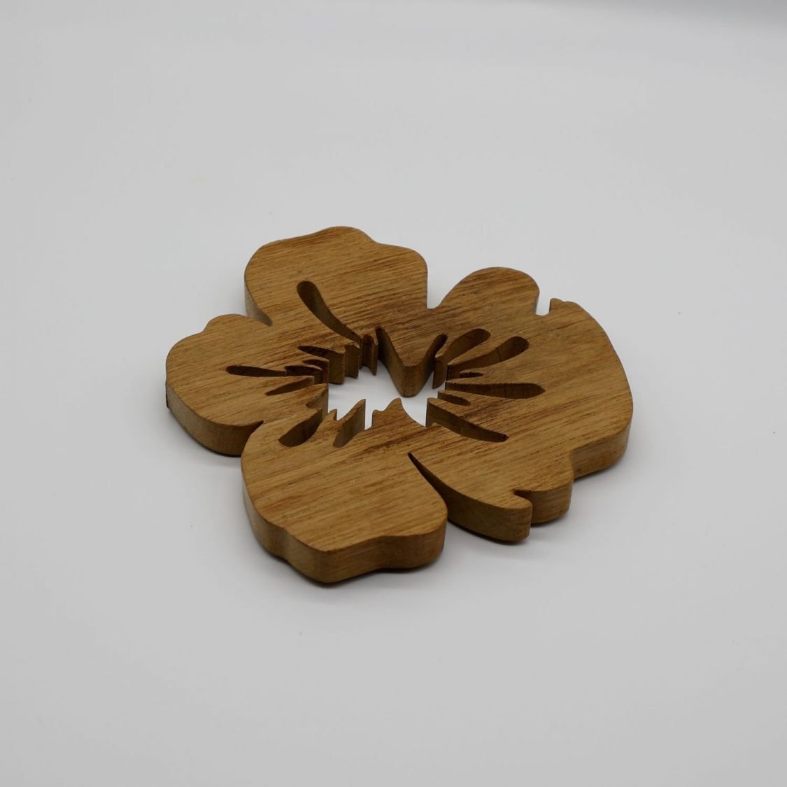 Fleur de pensée bordskåner i massiv eik, 15 mm tykk.