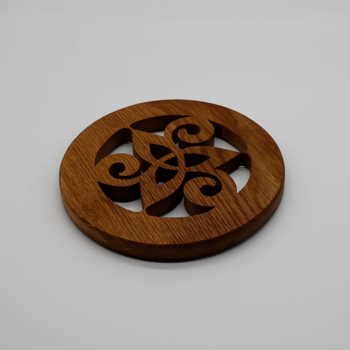Plateunderlag med keltiske symboler