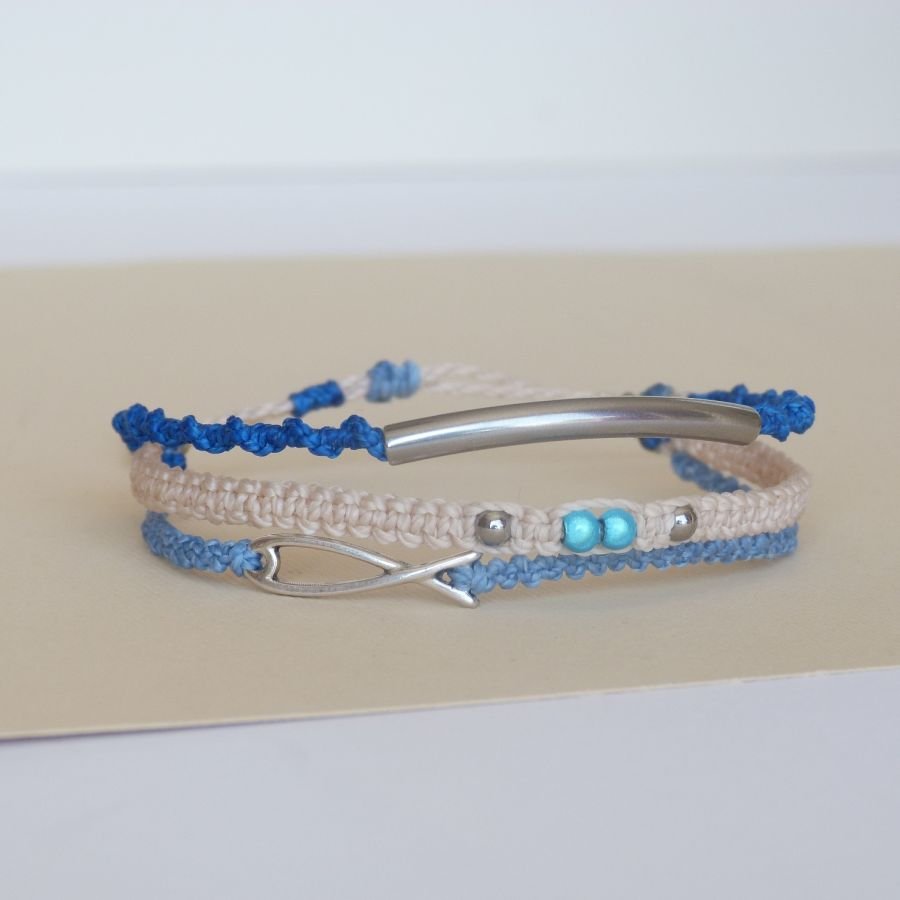 3 i 1 mikromakramé armbånd i blå og beige sand