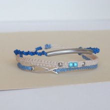 3 i 1 mikromakramé armbånd i blå og beige sand