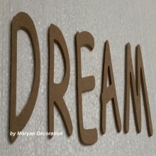 Dekorativ trebokstav DREAM
