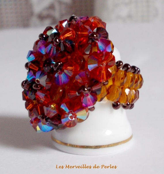 Topas ring med Swarovski krystallfasetter og spinnere