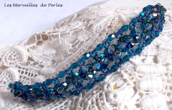 Belle de Nuit armbånd med bohemske glassfasetter og Swarovski krystall snurretopper