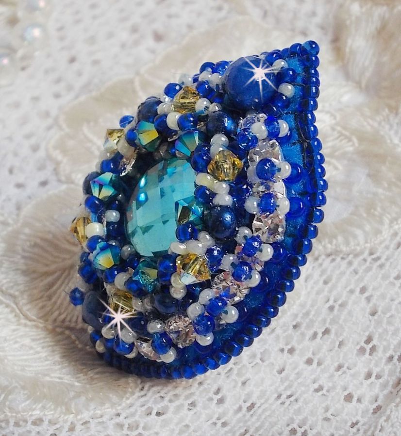 Blue Palace-ring, et autentisk design med blå frøperler og Swarovski-krystaller.