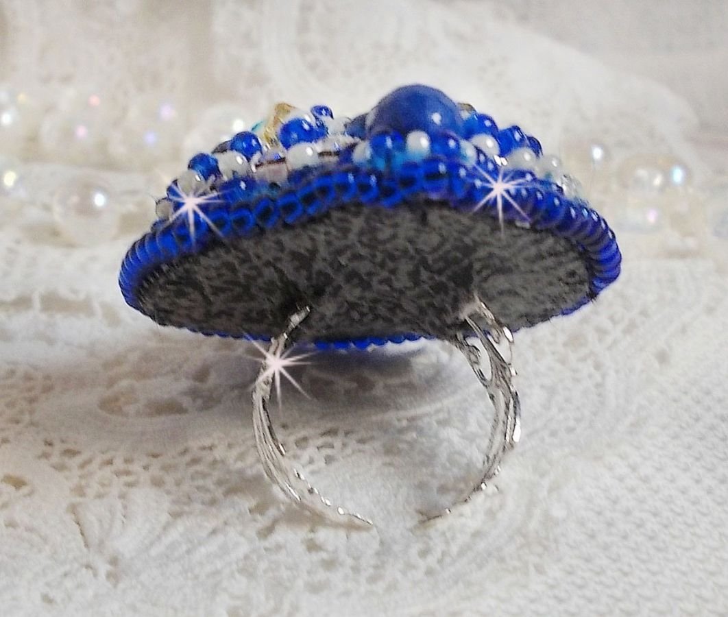 Blue Palace-ring, et autentisk design med blå frøperler og Swarovski-krystaller.
