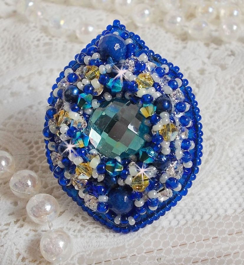 Blue Palace-ring, et autentisk design med blå frøperler og Swarovski-krystaller.