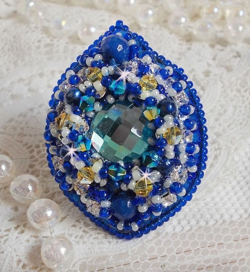 Blue Palace-ring, et autentisk design med blå frøperler og Swarovski-krystaller.