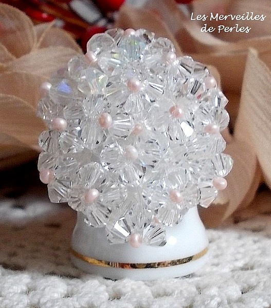 Eclat-ring med fasetter og snurretopper i Swarovski-krystall