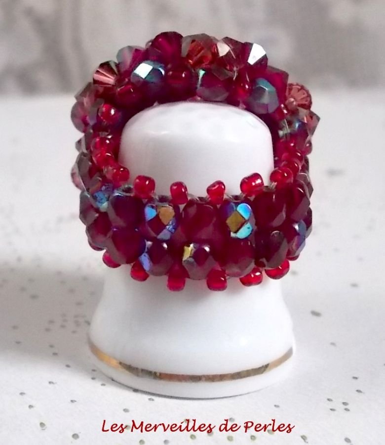 Orkidéring med Swarovski krystallfasetter og spinnere