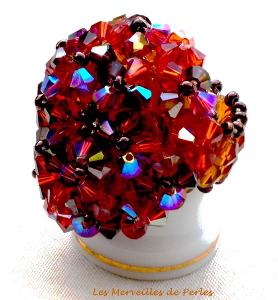 Topas ring med Swarovski krystallfasetter og spinnere