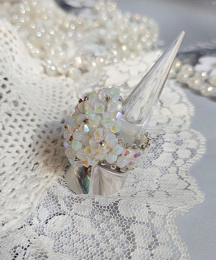 Krystallring med Swarovski krystallfasetter og spinnere