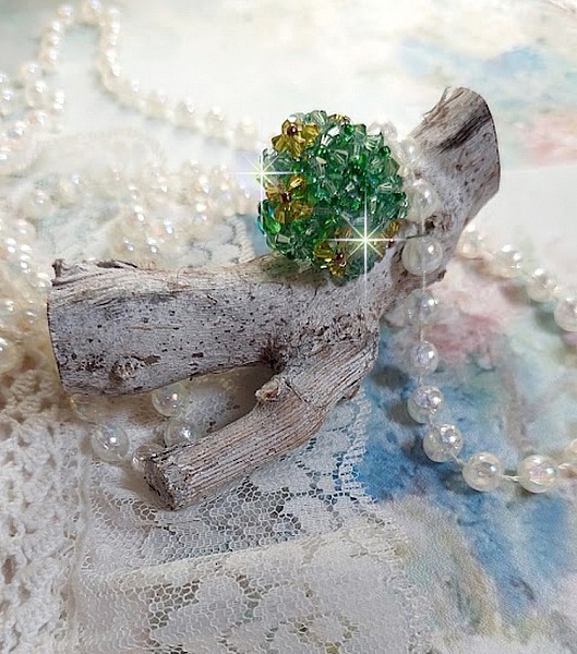 Tender Green Ring med Swarovski Crystal Facets og Spinners