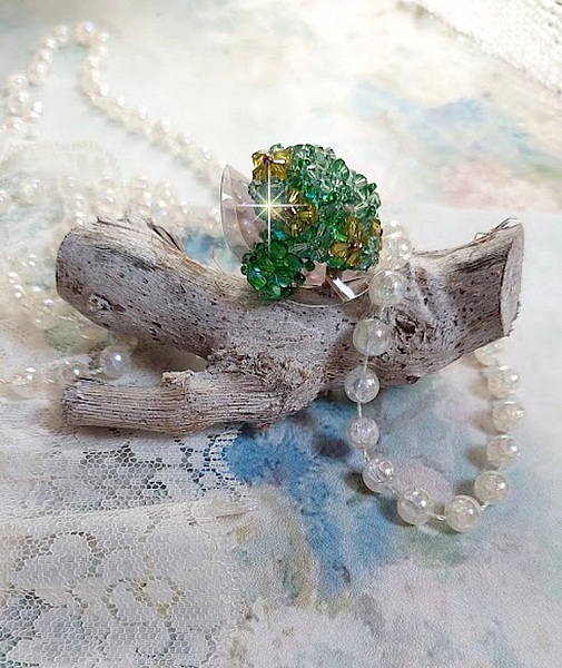 Tender Green Ring med Swarovski Crystal Facets og Spinners