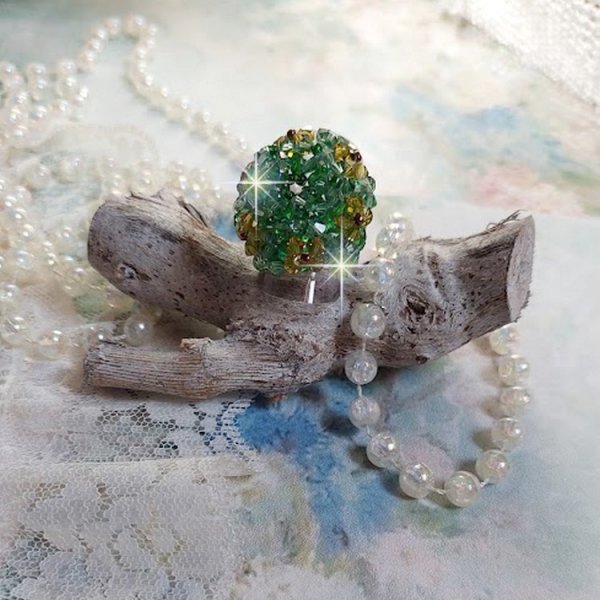 Tender Green Ring med Swarovski Crystal Facets og Spinners