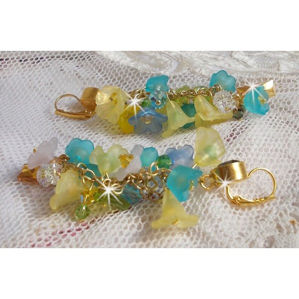 BO Bella Yellow montert med Swarovski-krystaller, frostede blomster og perler 