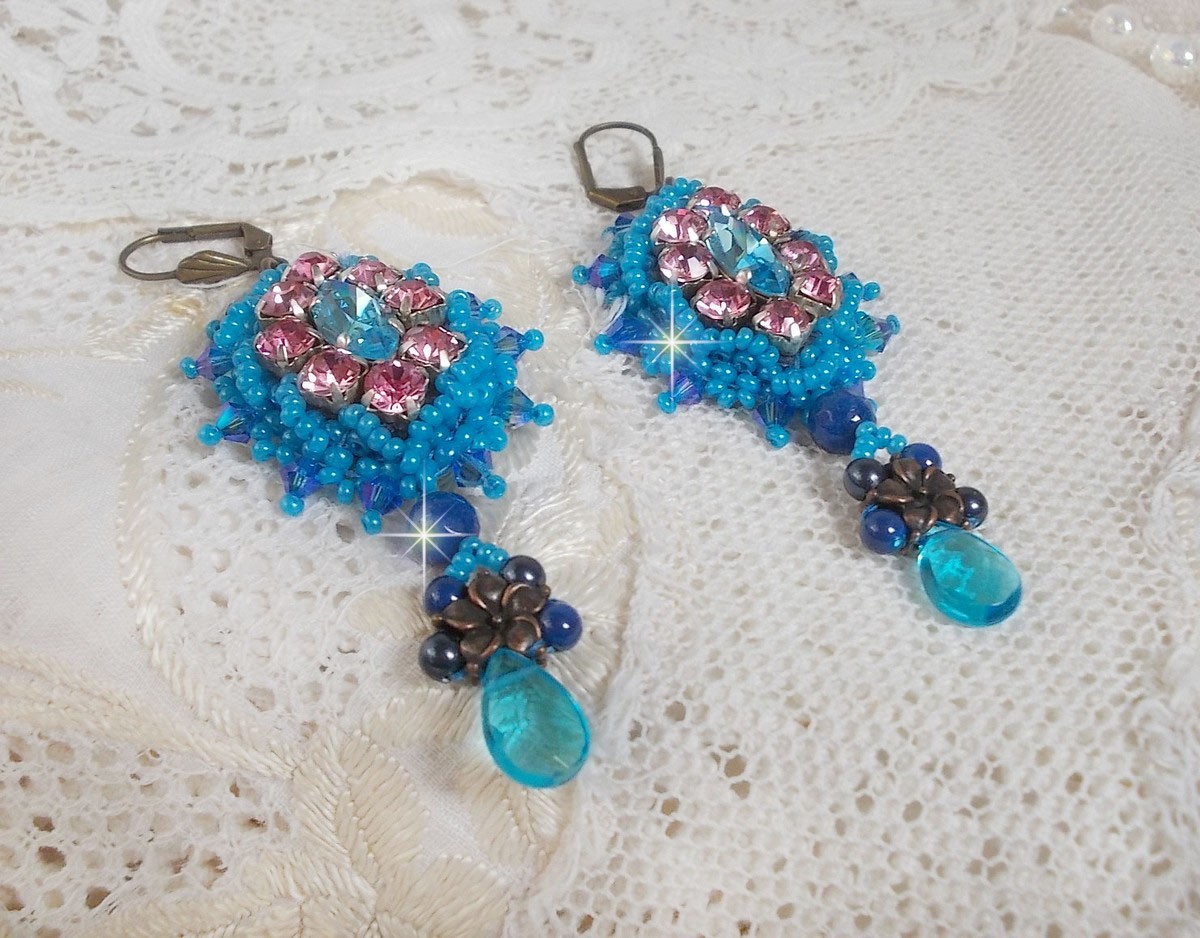 BO Belle Epoque brodert med Swarovski-krystaller, metallperler, runde perler og frøperler