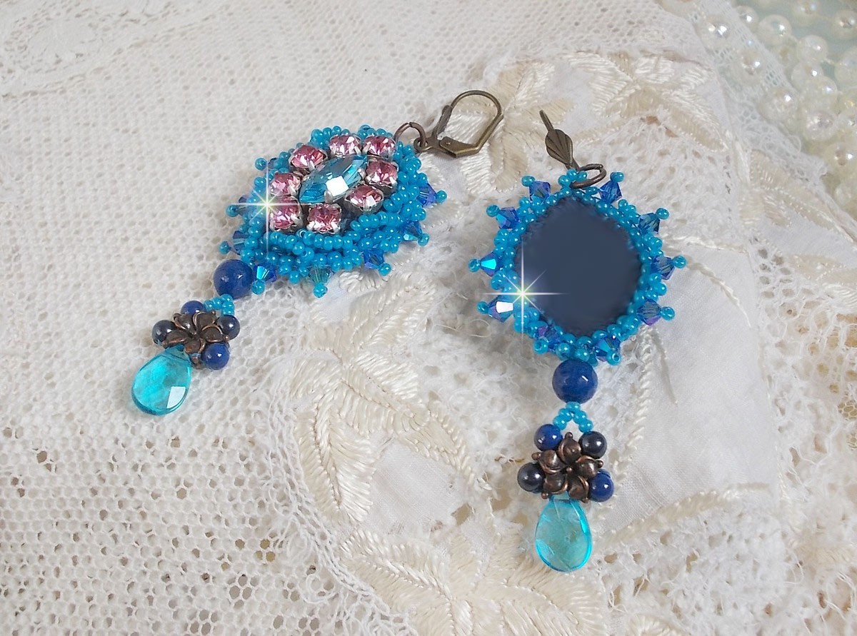 BO Belle Epoque brodert med Swarovski-krystaller, metallperler, runde perler og frøperler