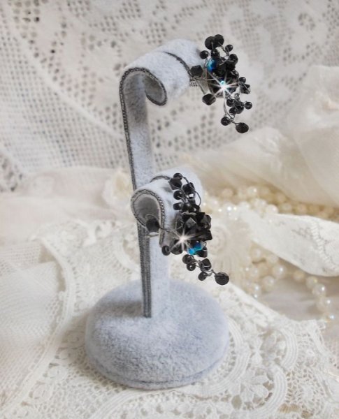 BO Douce Nuit med Swarovski krystall snurretopper og glassfasetter