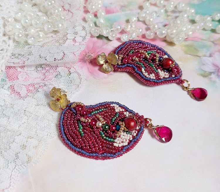 BO Enchantement d'Automne brodert med Swarovski-krystaller, perler og frøperler
