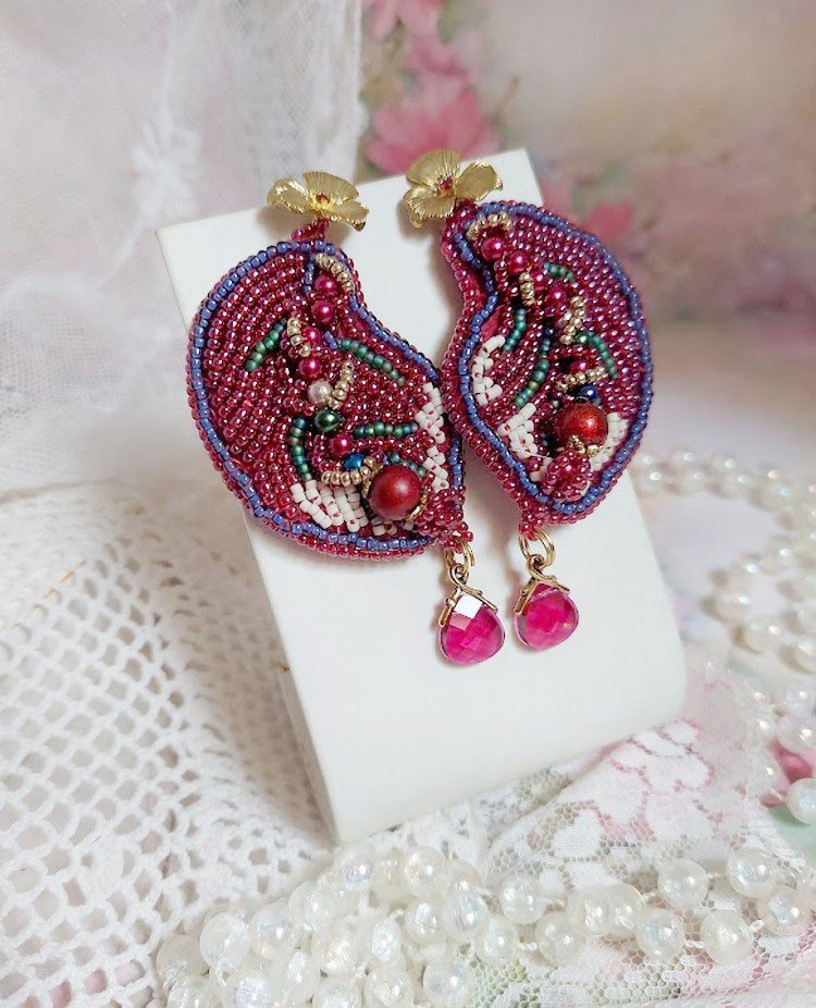 BO Enchantement d'Automne brodert med Swarovski-krystaller, perler og frøperler