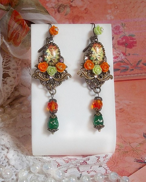 BO Fairy Aloes Pumpkin laget med forst&oslash;rrelsesglass cabochons, harpiks roser og krystaller