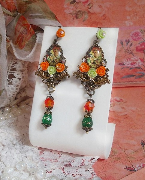 BO Fairy Aloes Pumpkin laget med forst&oslash;rrelsesglass cabochons, harpiks roser og krystaller