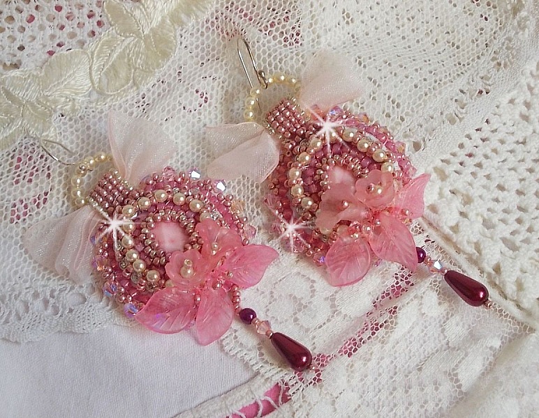 BO Magnolia avec de tr&egrave;s belles perles