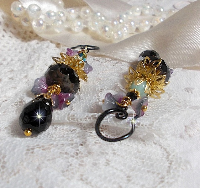 BO Paris et Ritournelles mont&eacute;es avec perles cristal, perles verre et pierres de gemme