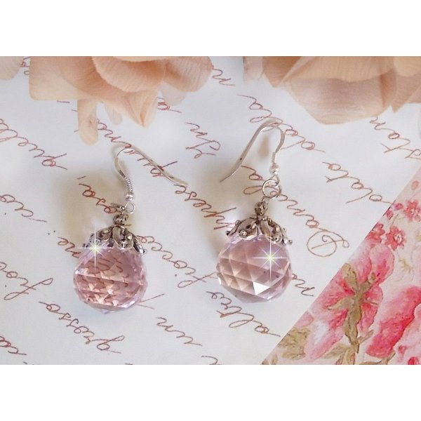 BO Rose Iris&eacute;e med Swarovski krystallkuler og 925/1000 s&oslash;lv &oslash;rekroker