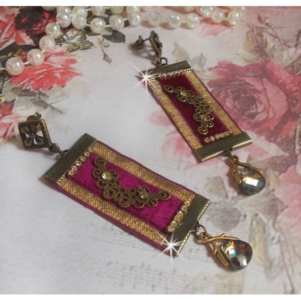 Vintage Arabesque BO laget med Bordeaux-fletter, Swarovski-krystaller og vakkert tilbeh&oslash;r 