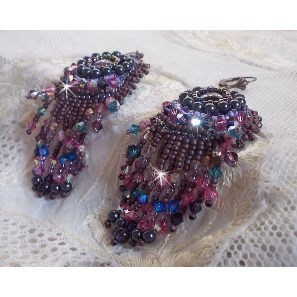 BO Esméralda brodées avec des perles de gemmes, cristal de Swarovski et perles très fines