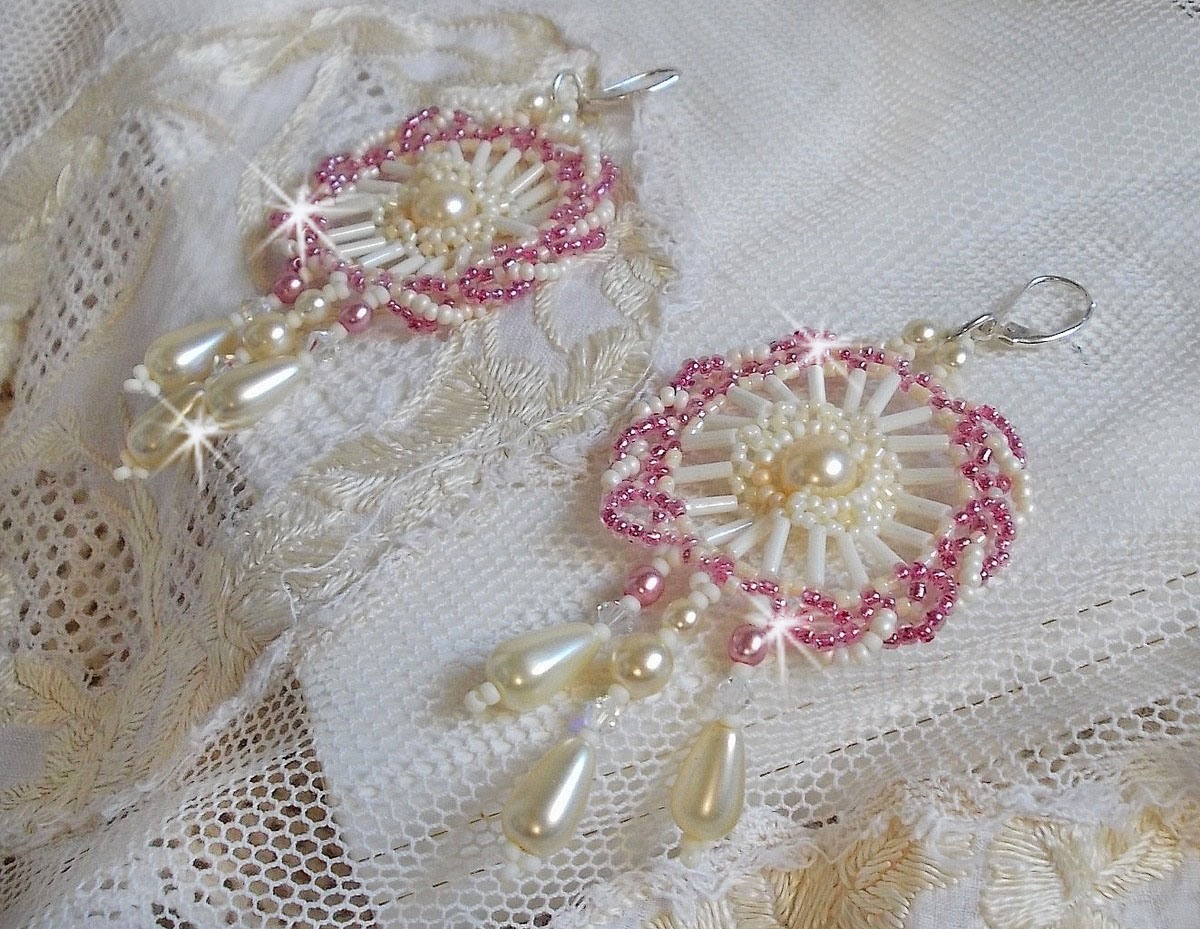 BO Détente montert med Ivory runde perler og perledråper, Antique rosa seed perler og 925 sølv sviller