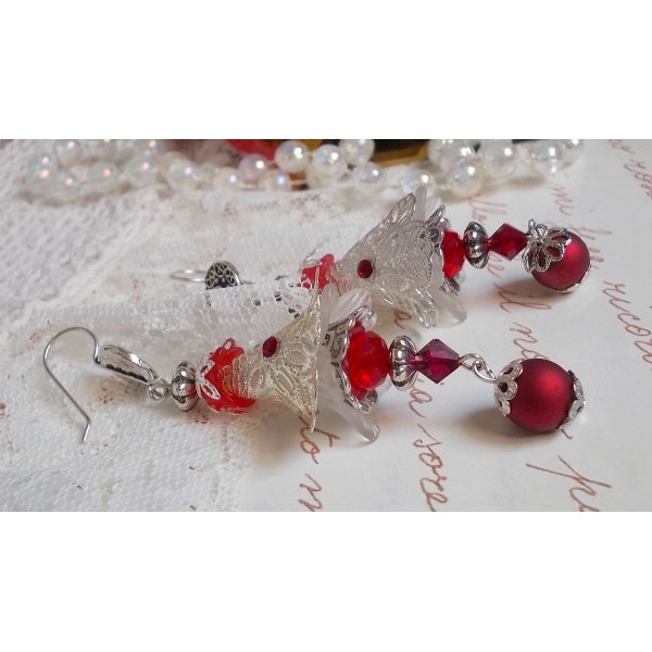 BO Tendre Rouge med Swarovski-krystaller, runde fasetterte perler og 925/1000 sølv ørekroker