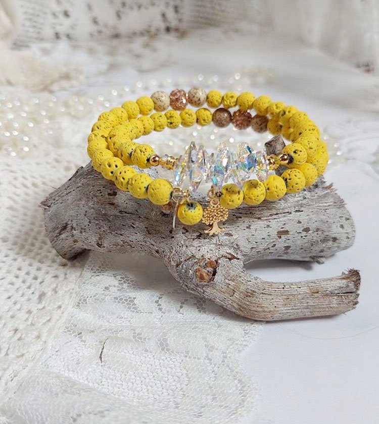 Bracelet Couronne Jaune Soleil monté avec pierres de lave, perles cristal Swarovski, sequin Argent 925 et breloque