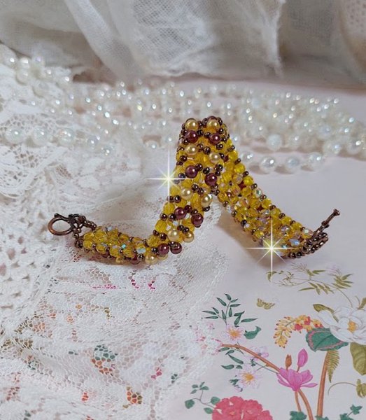 Soleil-perlearmb&aring;nd med glassperler og fasetter