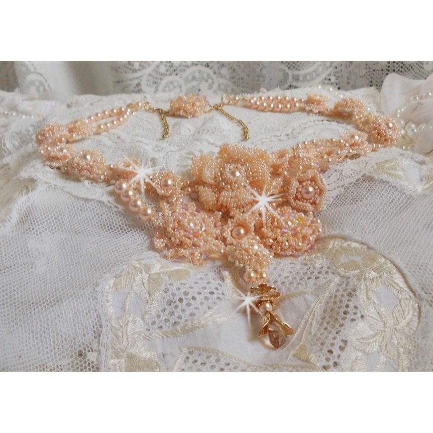 Idylle Beauté Haute-Couture halskjede, ingenting annet enn Swarovski perler og frø perler 