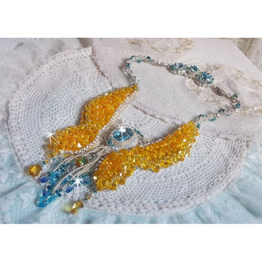 Versailles Haute-Couture sommerfuglhalskjede brodert med Swarovski-krystaller, sølv Miyuki frøperler og tilbehør i 925/1000 sølv 