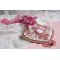 Pink Lily halskjede med hvit Howlite edelsten, frøperler, blonder og forskjellige perler Haute-Couture stil